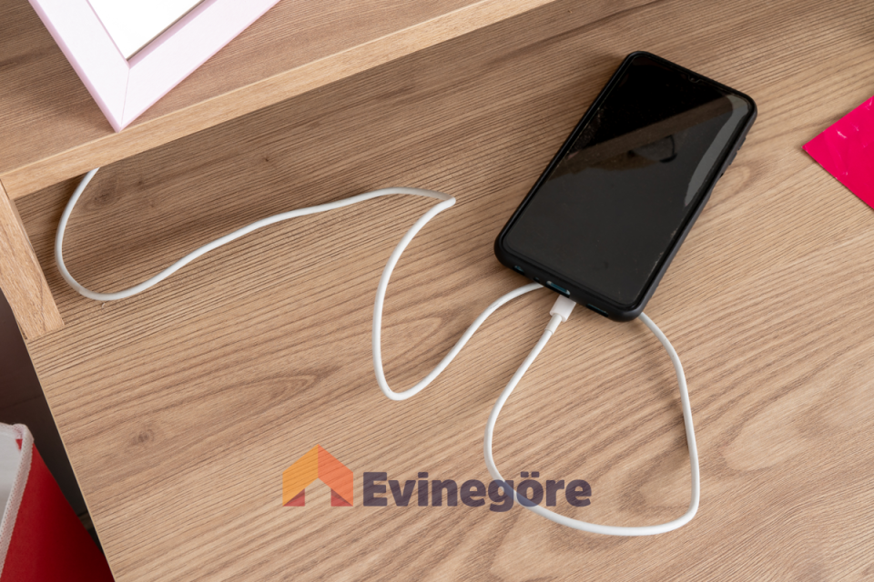 Bergamo Genç Odası