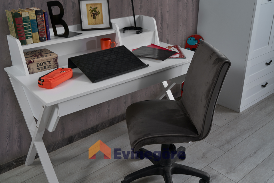 Latino Genç Odası Komodin