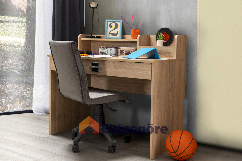 Messina Genç Odası Kitaplık